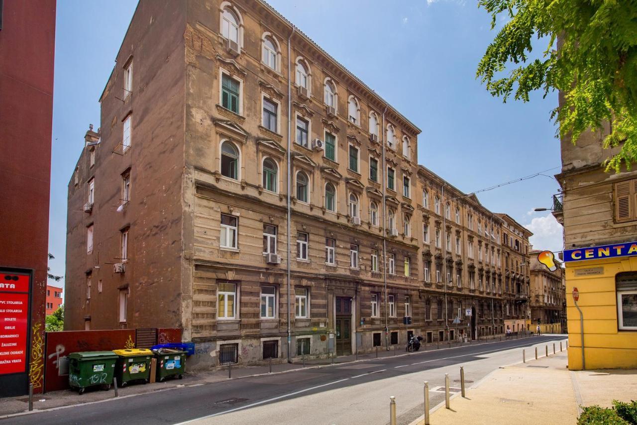 Lux Apartments Rijeka Extérieur photo