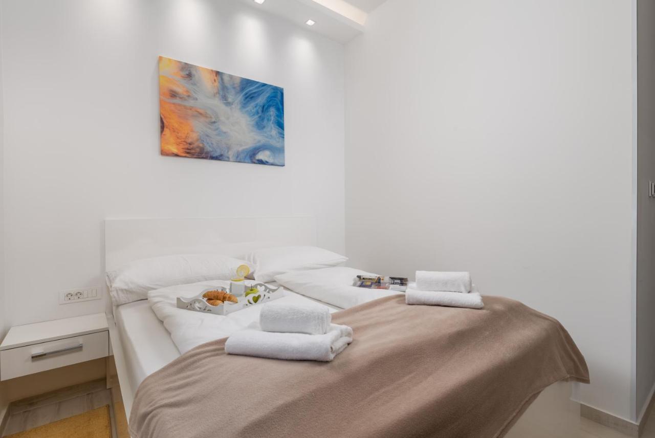 Lux Apartments Rijeka Extérieur photo