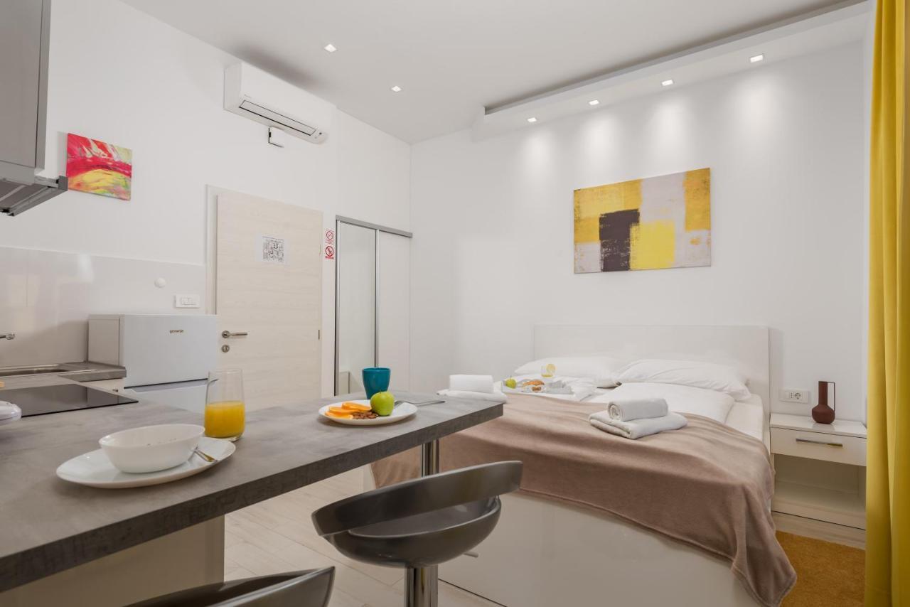 Lux Apartments Rijeka Extérieur photo