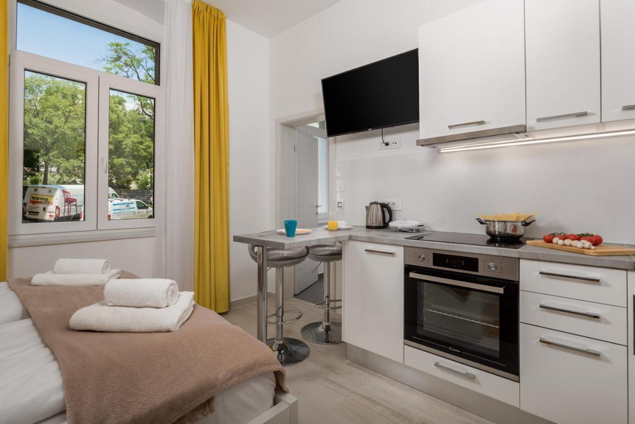 Lux Apartments Rijeka Extérieur photo